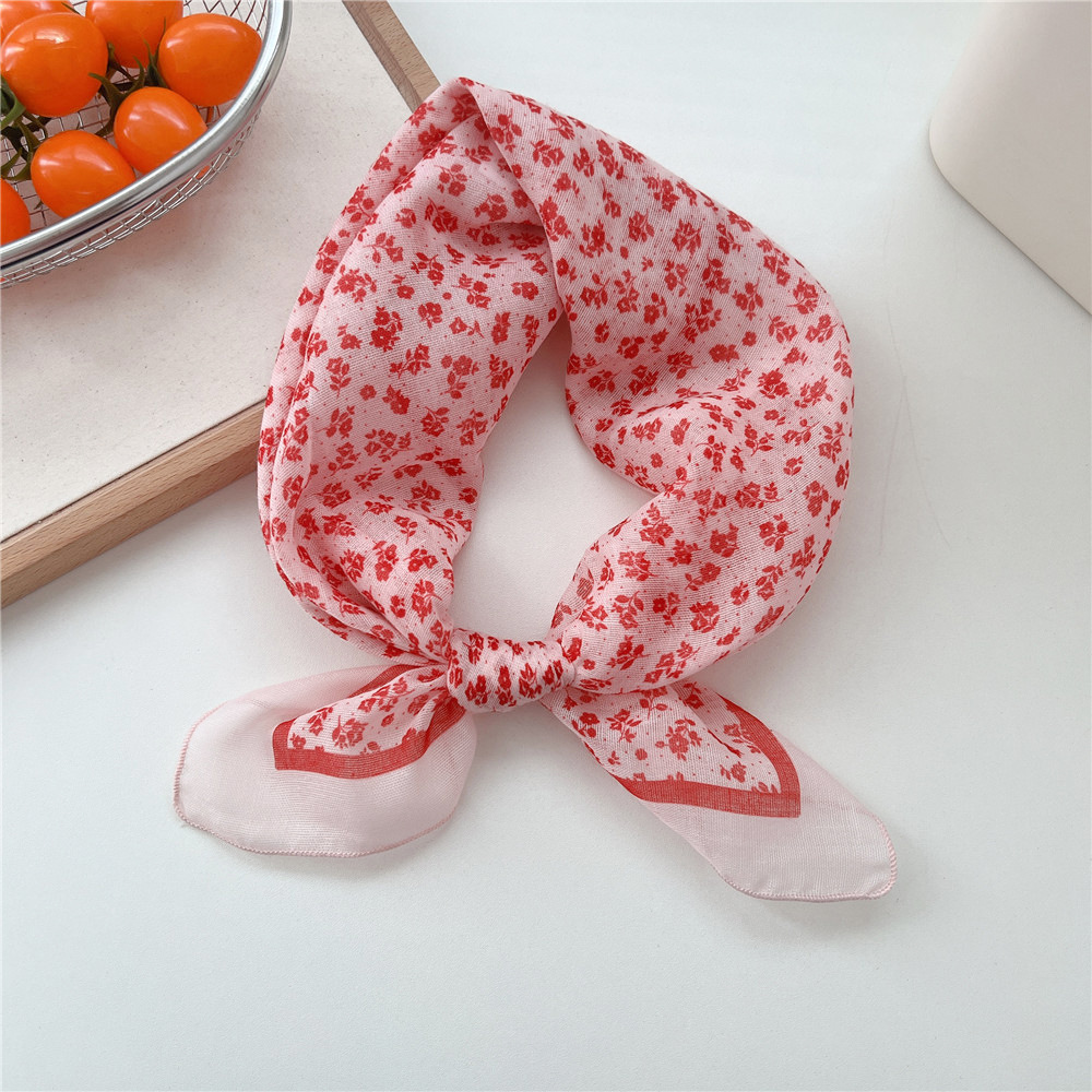 LUCY SCARF PETITE FIORE RED 55x55