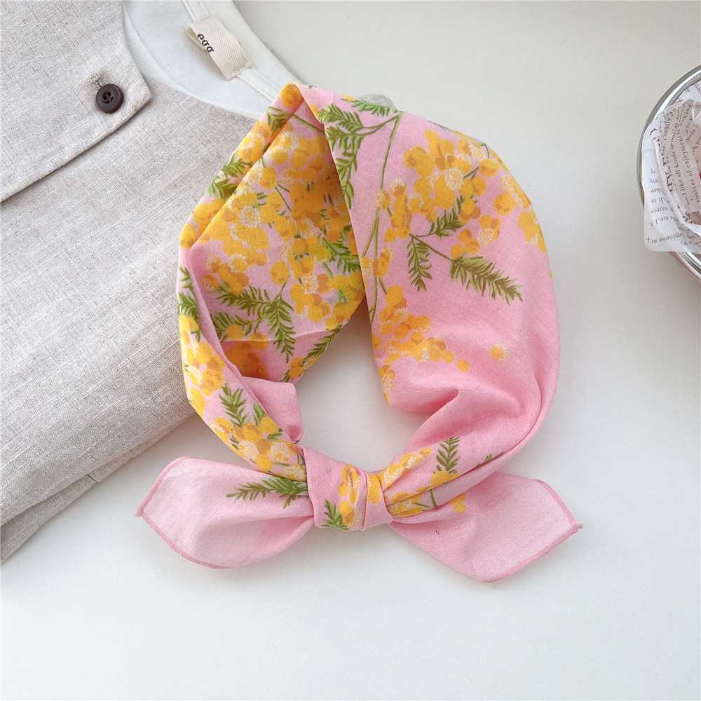 LUCY SCARF ORIENTPINK BLOSSOM 55x55