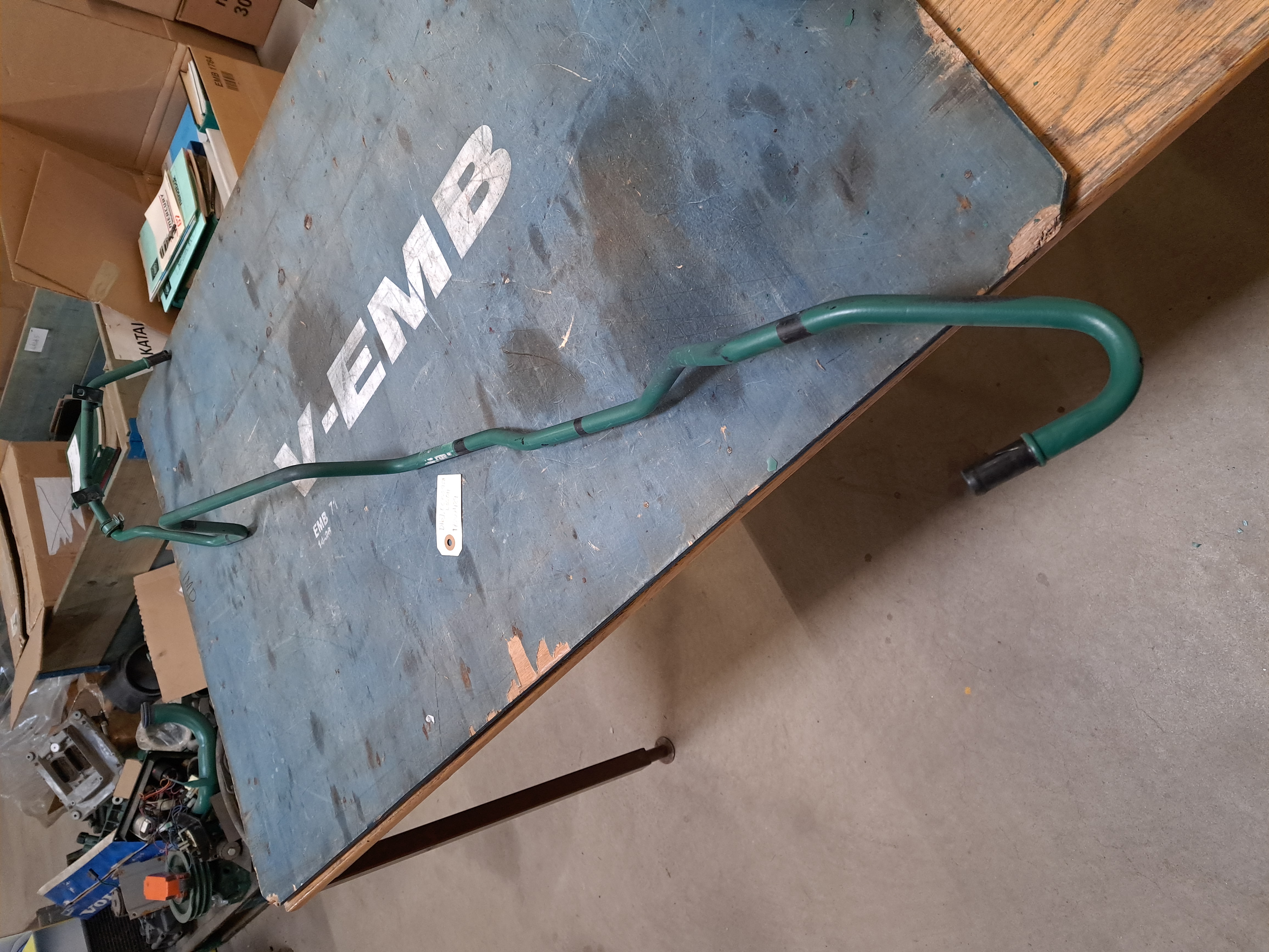 Coolant pipe