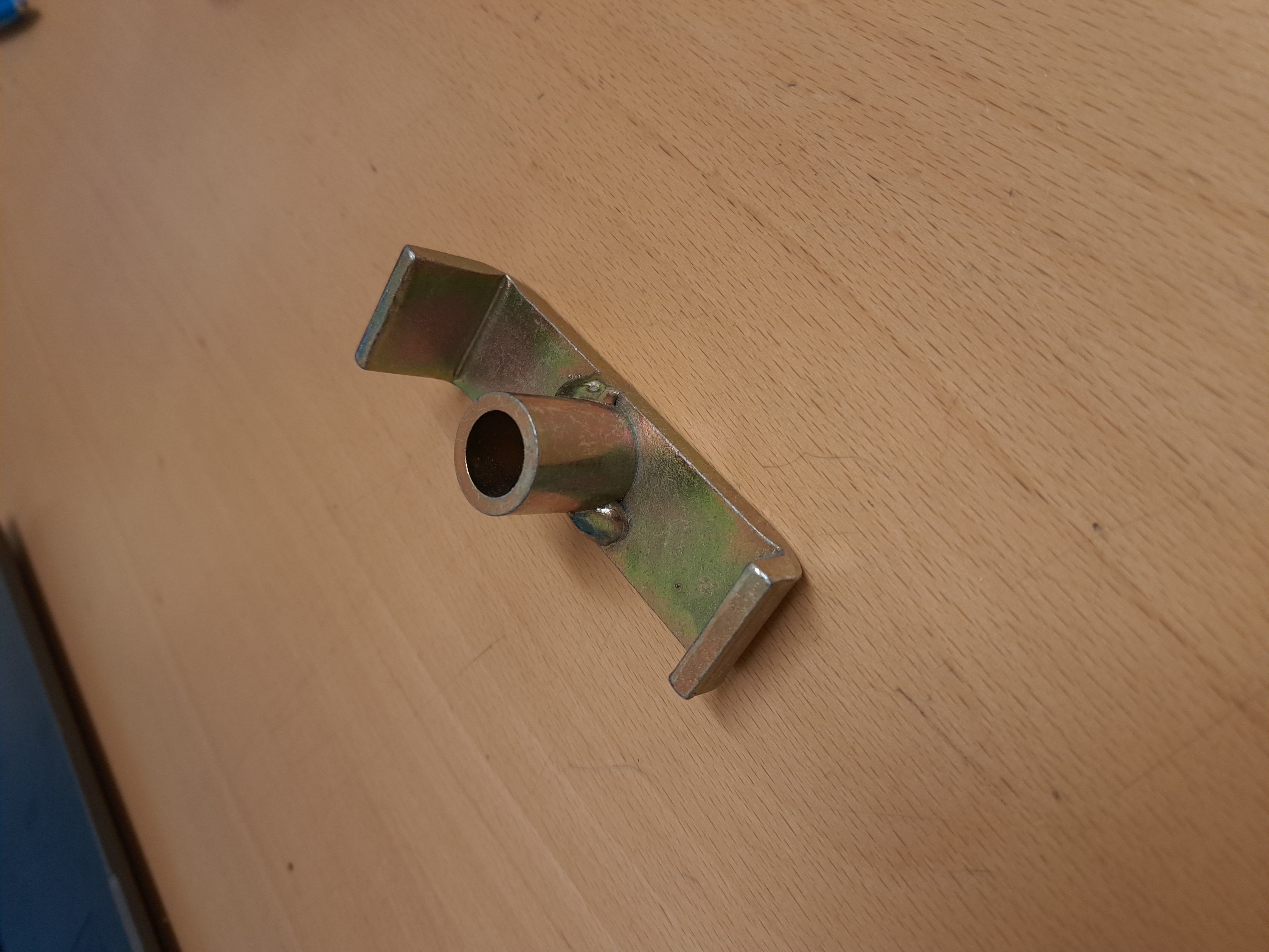 Attaching clamp