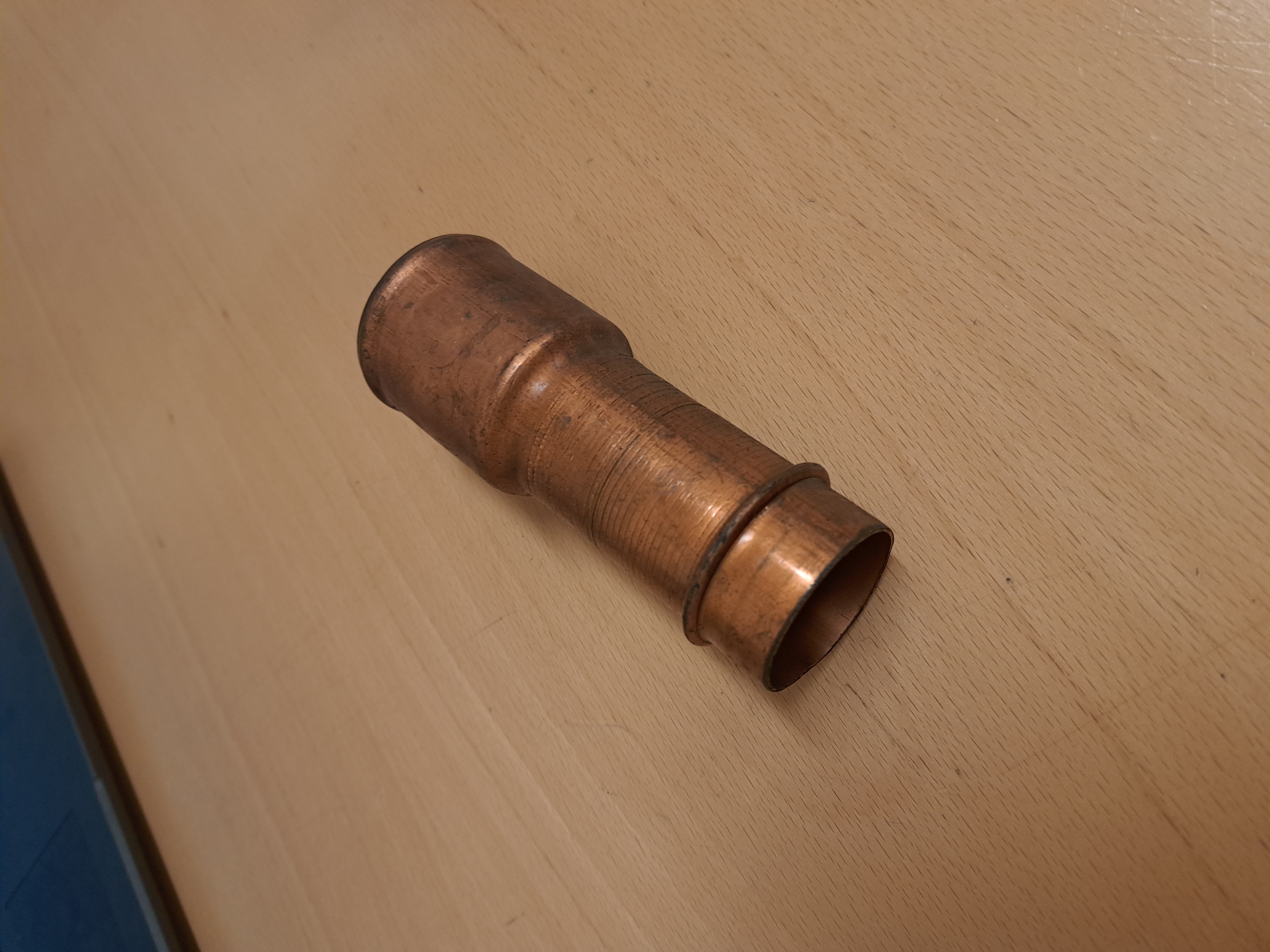 Coolant pipe