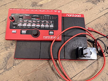 Nord Drum 2 + Pad, used