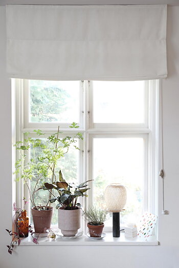 Hissgardin Studio Vit 200 cm hög