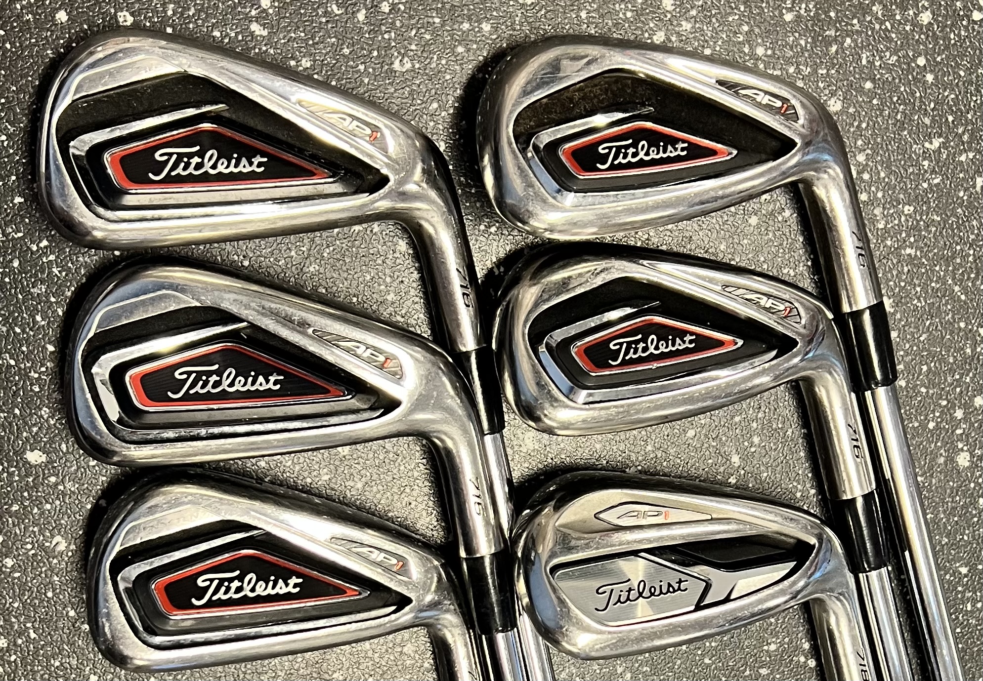 Titleist AP1  716  Järnset