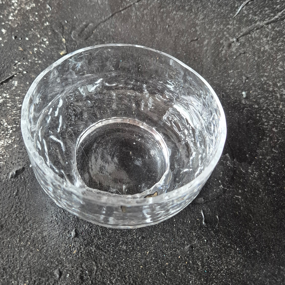 vintage SKÅL, klarglas med ojämn undersida, Mantorp Sweden, h 6 cm - 4
