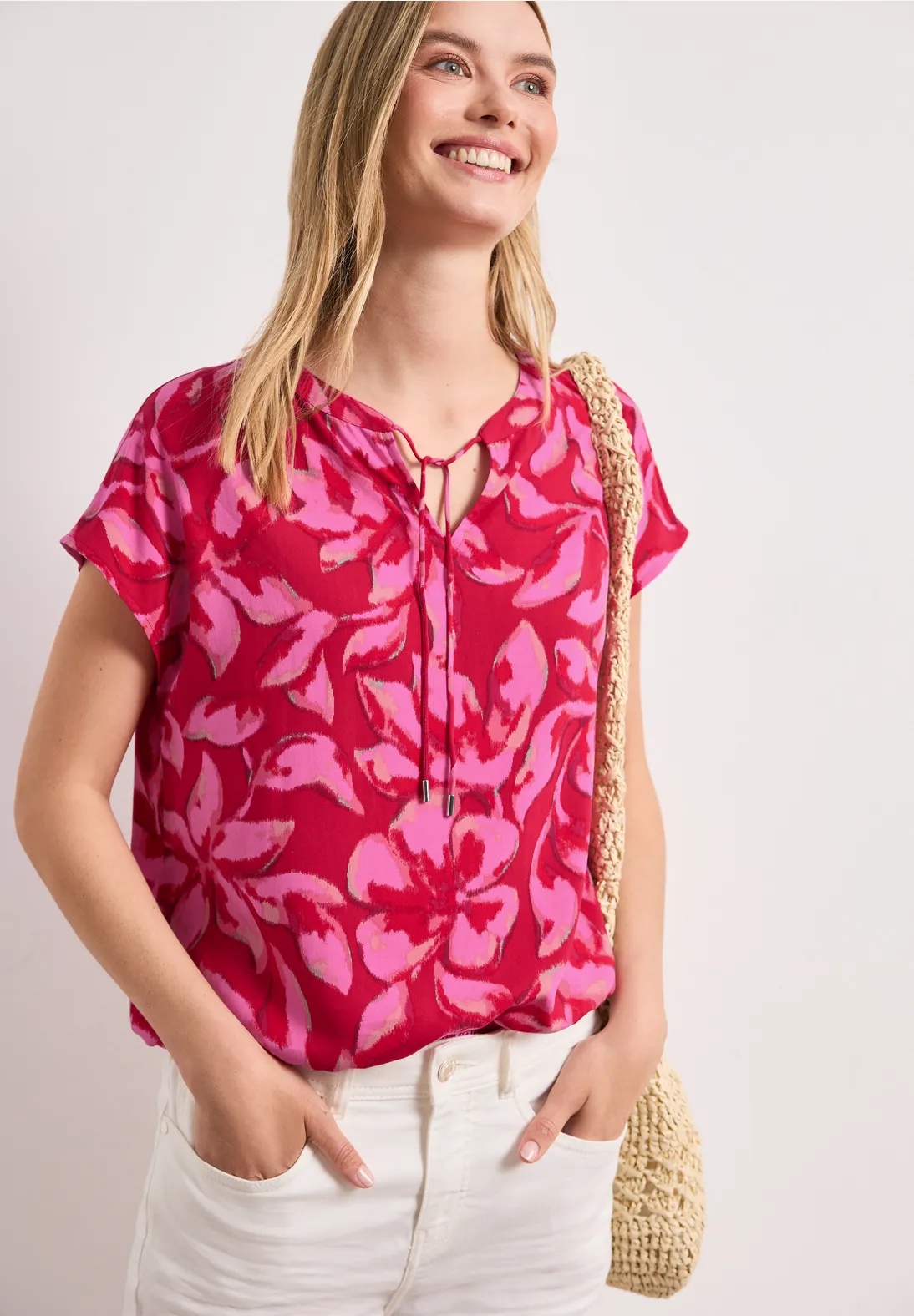 LTD QR Splitneck Blouse With Smock - Street One