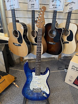 G&L Tribute Comanche