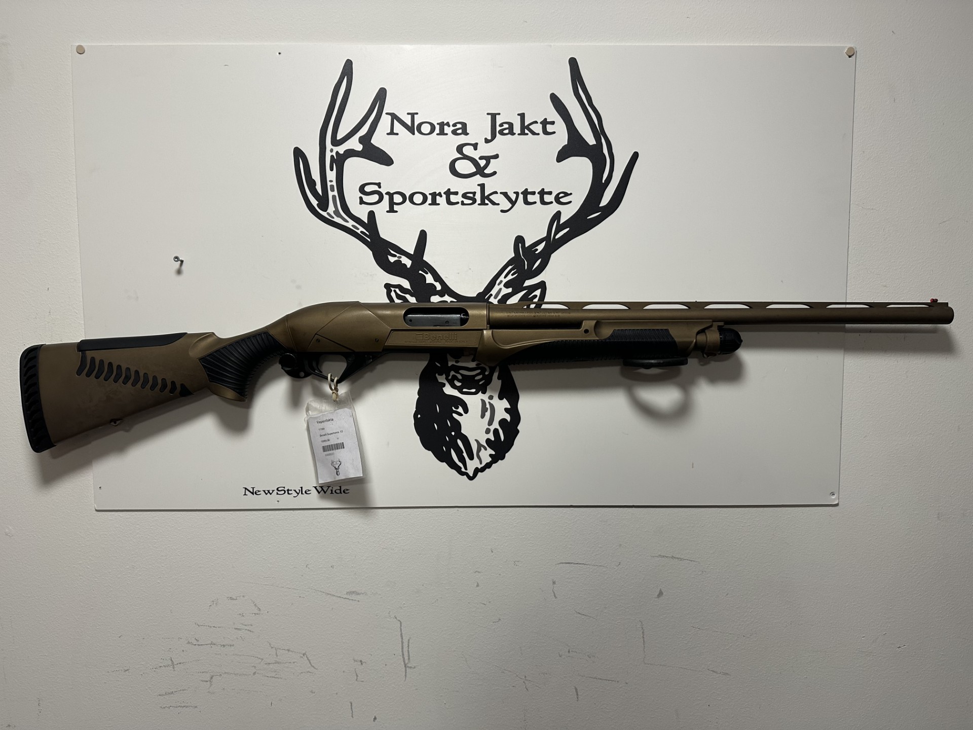 Benelli Supernova, 12