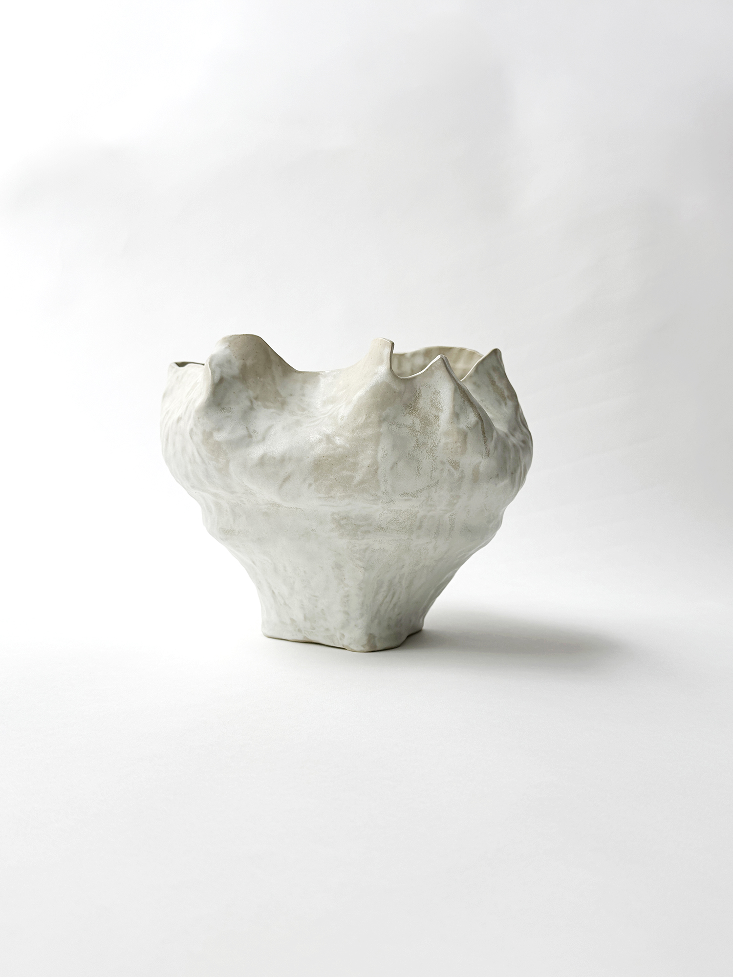 SCULPTURAL OBJECT Poppy to Come