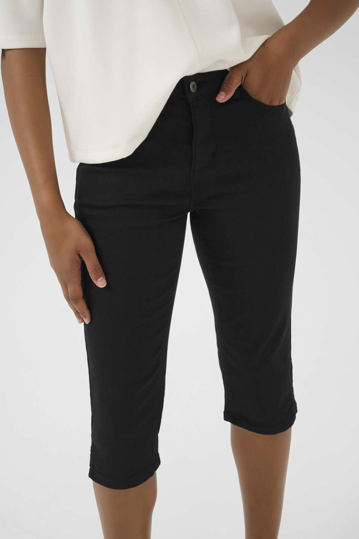 KAzelina Capri jeans Svart