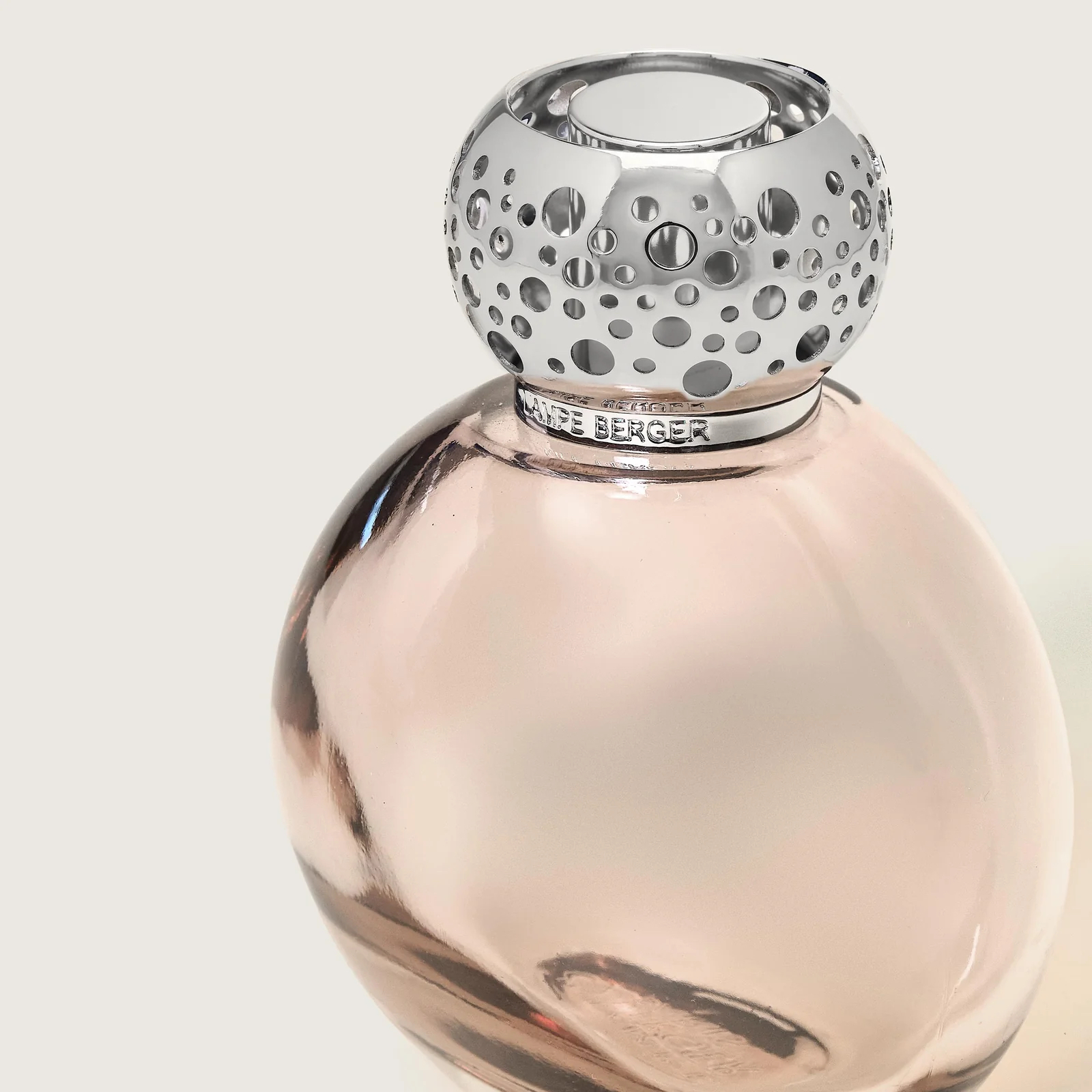Maison Berger Presentset - Ophelia Nude - Doftlampa + 1 st Doft (Light Floral) - 6