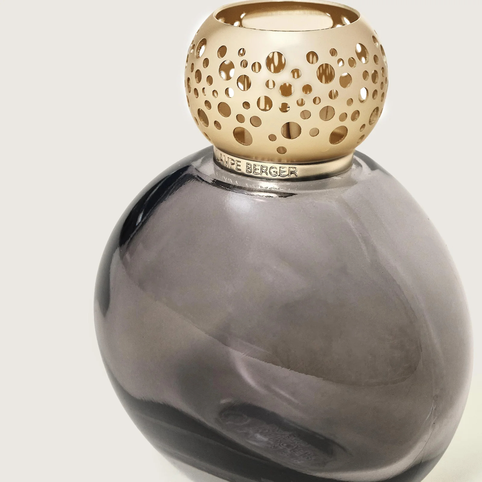 Maison Berger Presentset - Ophelia Black - Doftlampa + 1 st Doft (Light Floral) - 4