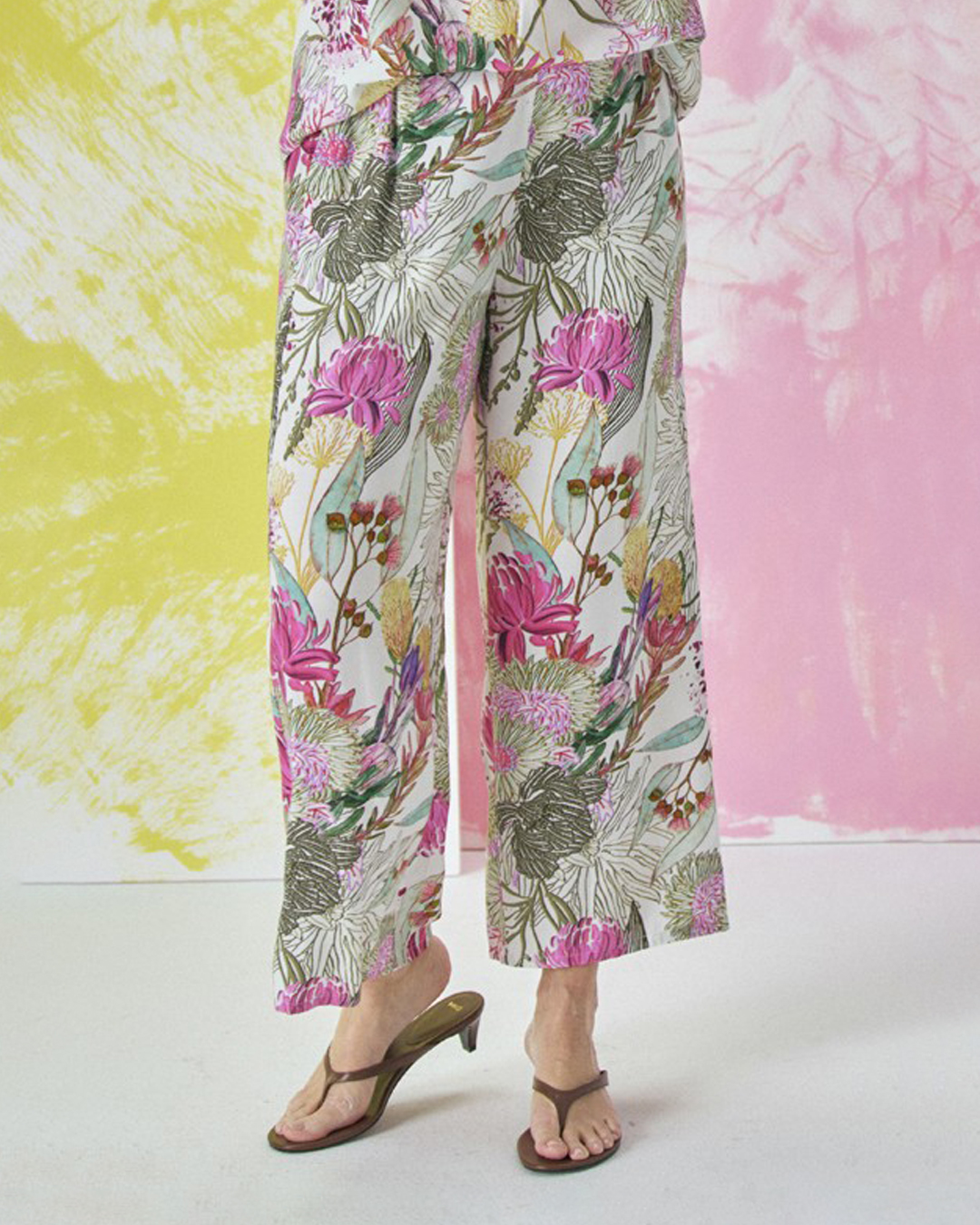 Culottebyxa blommig rosa/grön/offwhite