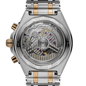 Breitling Chronomat B01 42 grå stål och 18 K rött guld