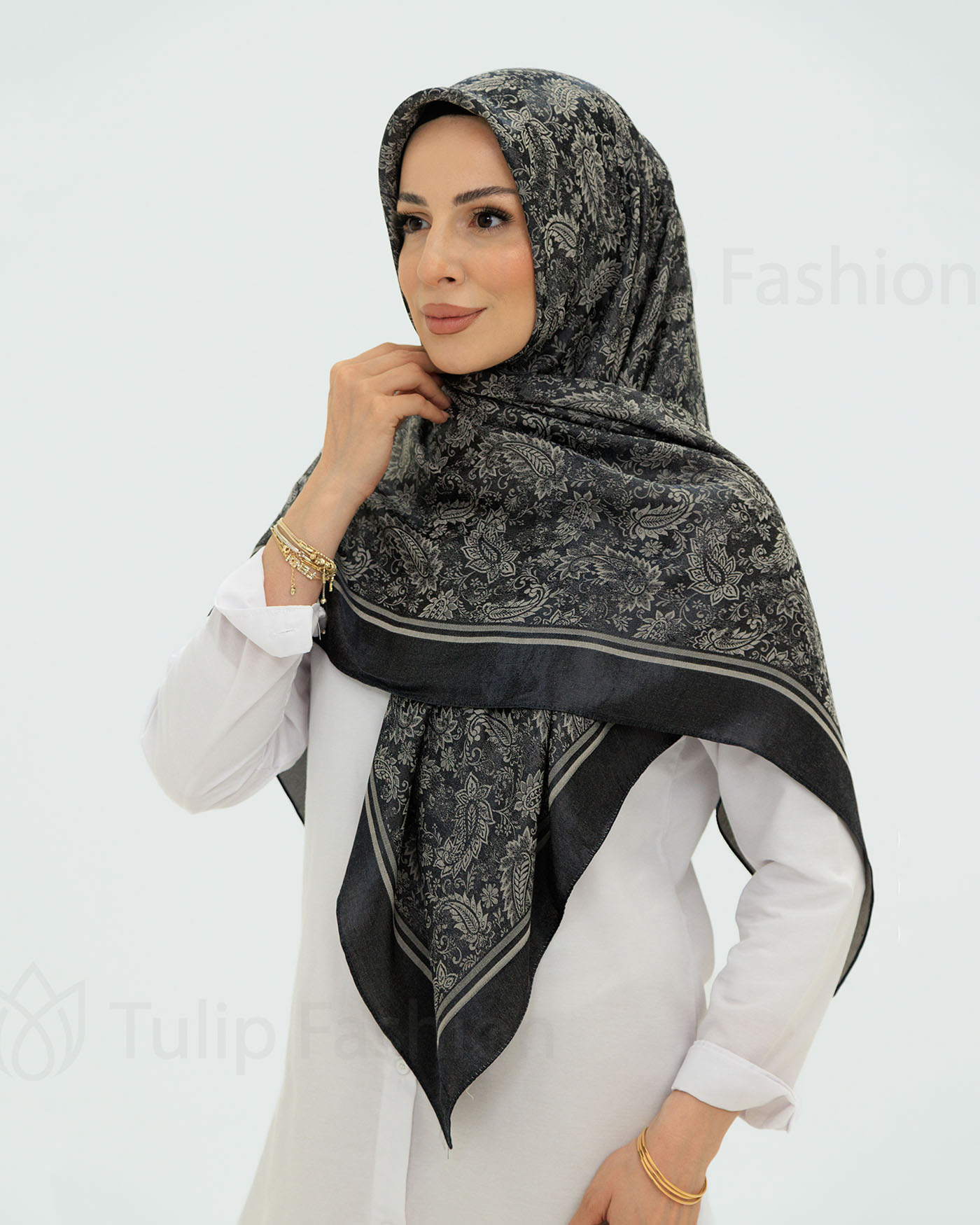 Hijab - Square Viskon 120 cm - Midnight Blue - 4