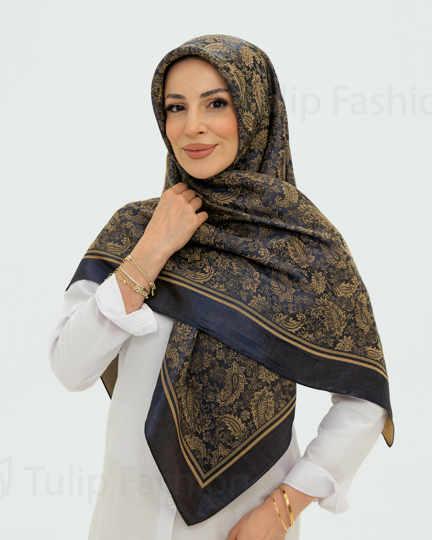 Hijab - Square Viskon 120 cm - Navy Blue - 3