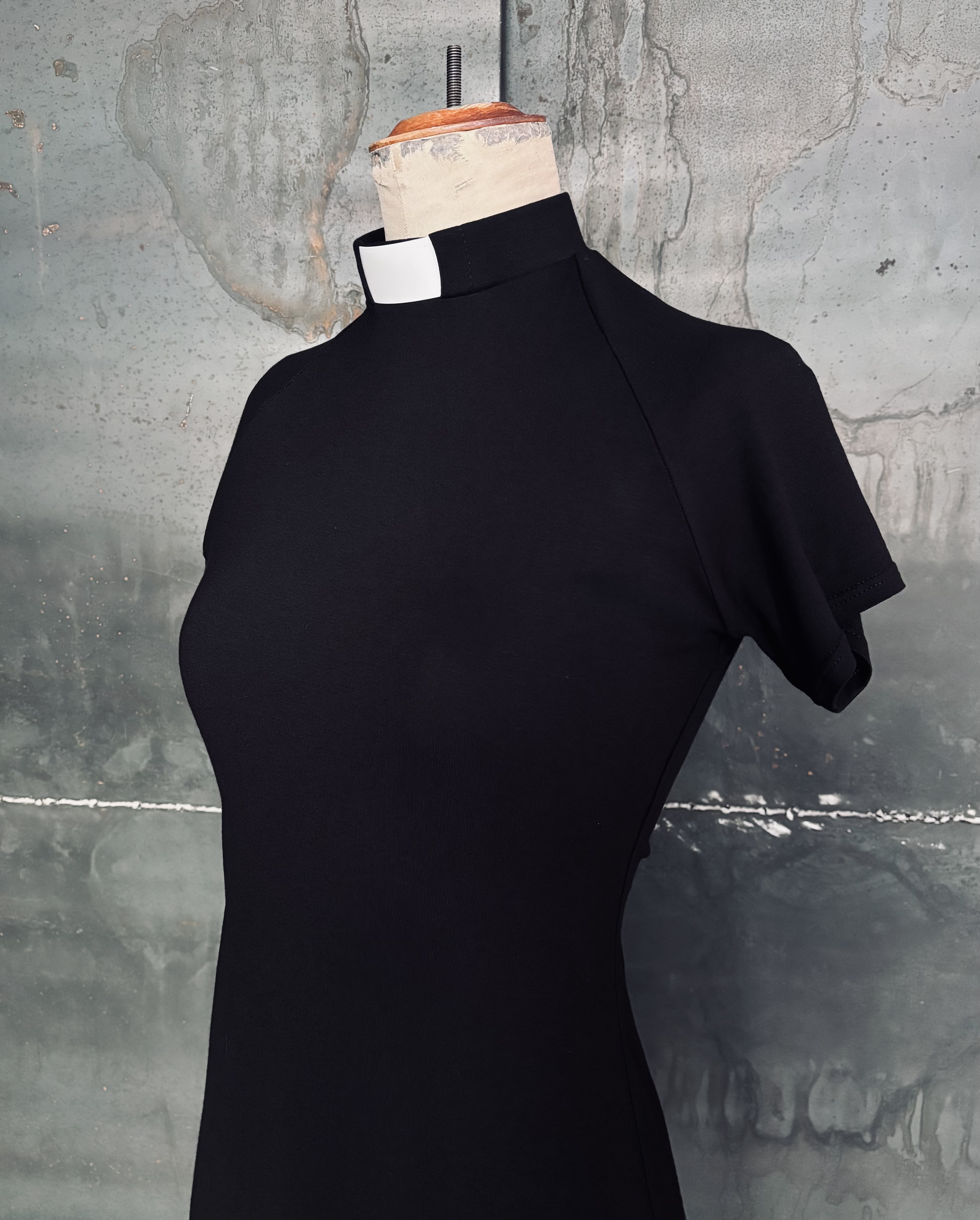 HULDA STUDIO - Dress with short sleeve - 3