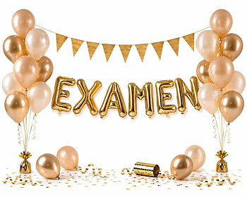 Examen paket i beige och guld med ballonger och examensdekorationer