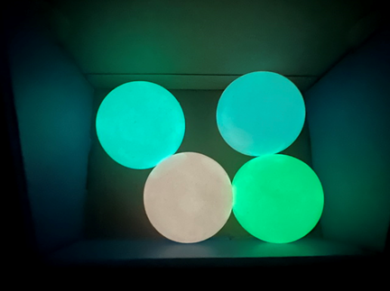 Squeeze Malt Ball (Glow In The Dark), 1 st - 2