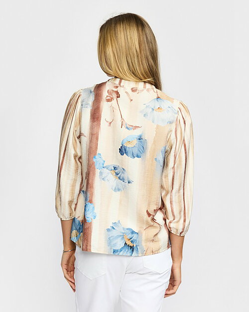 Blus Iris begie med blå blommor - 2
