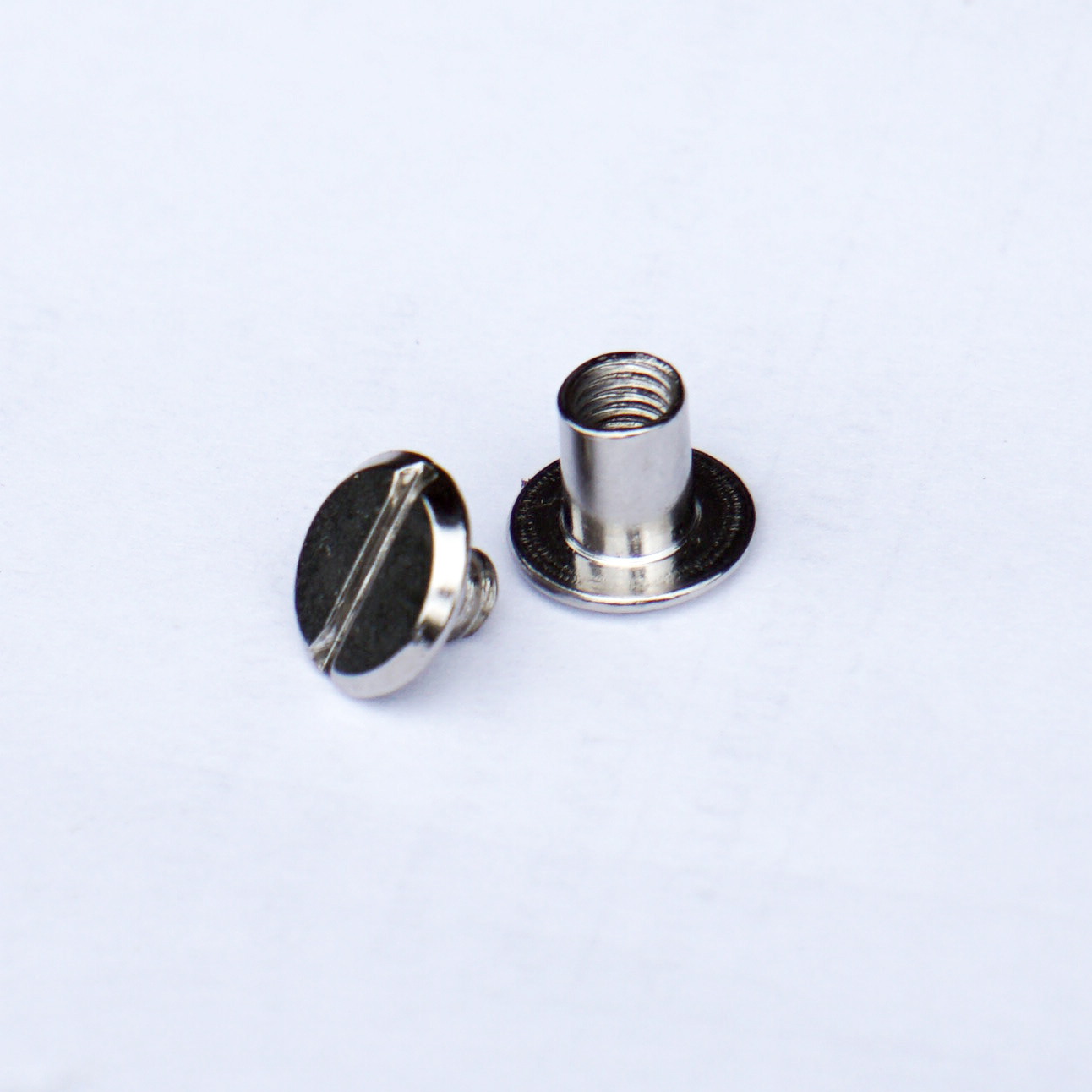 Chicago screw, 6 mm,  silver