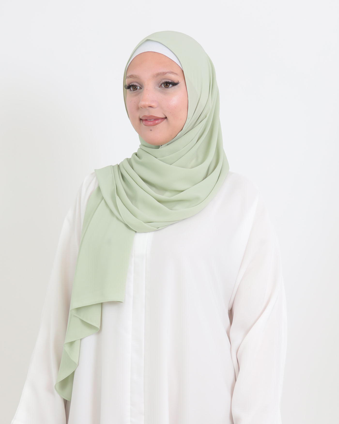Hijab med integrerad magnet - Lyx Chiffon - Pistaschgrön - 2