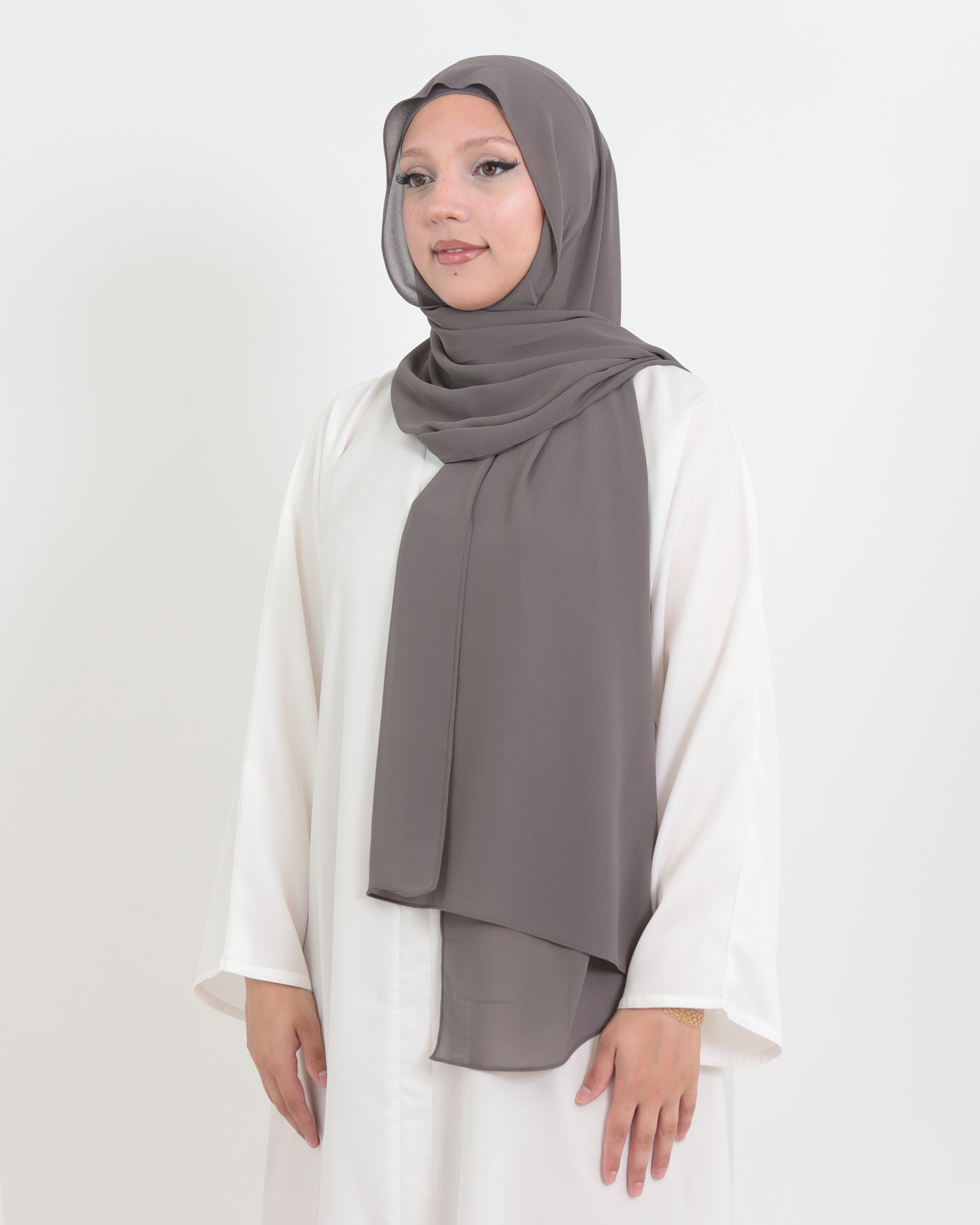 Hijab med cap och integrerad magnet - Chiffon - Grå