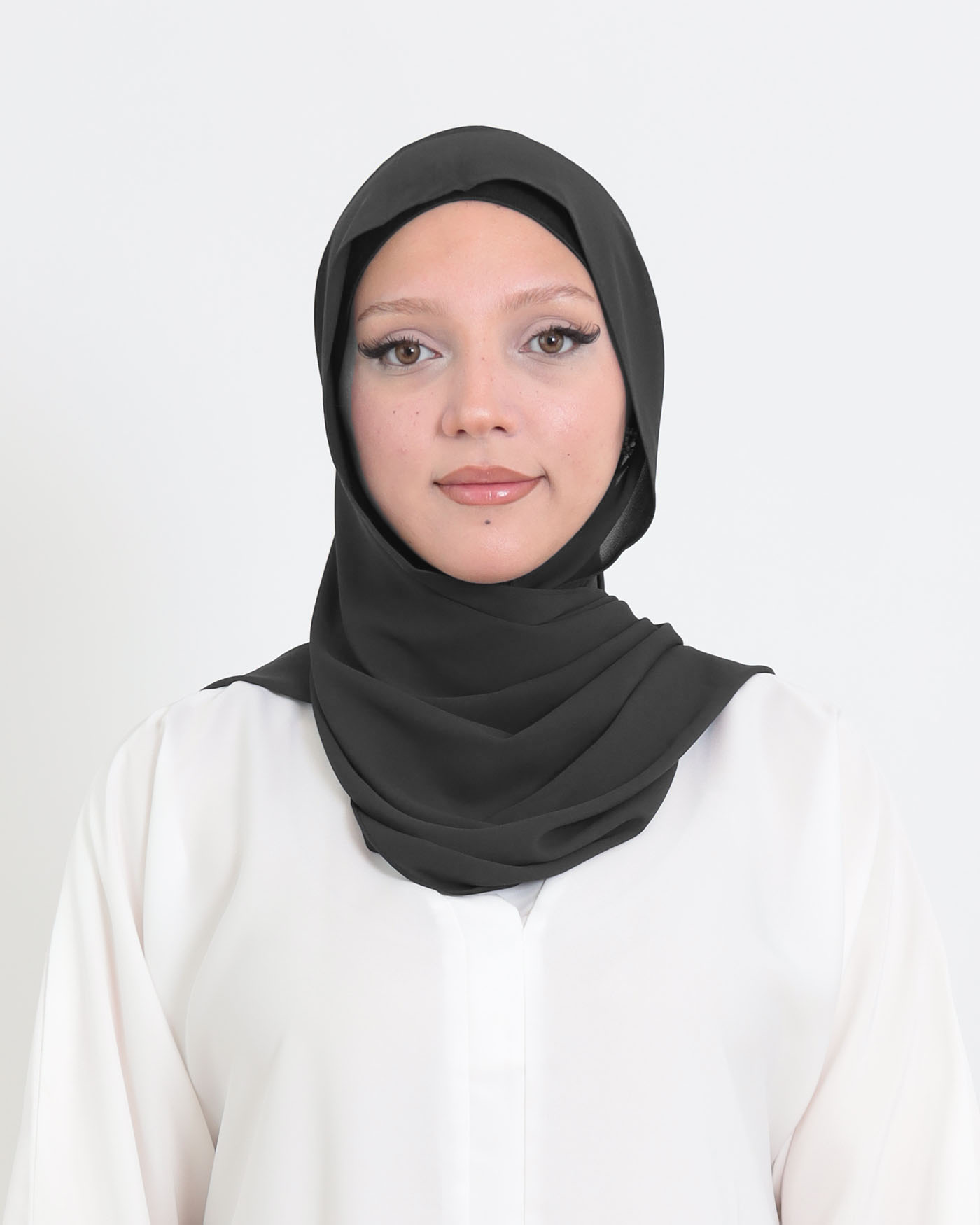 Hijab with cap and integrated magnet - Luxury Chiffon - Black - 4