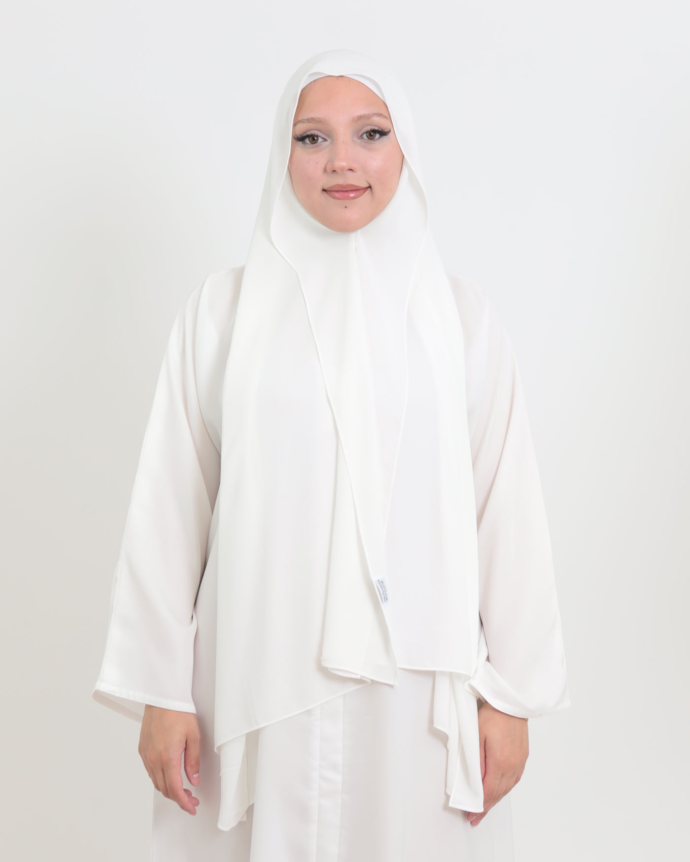 Hijab with cap and integrated magnet - Luxury Chiffon - White - 3