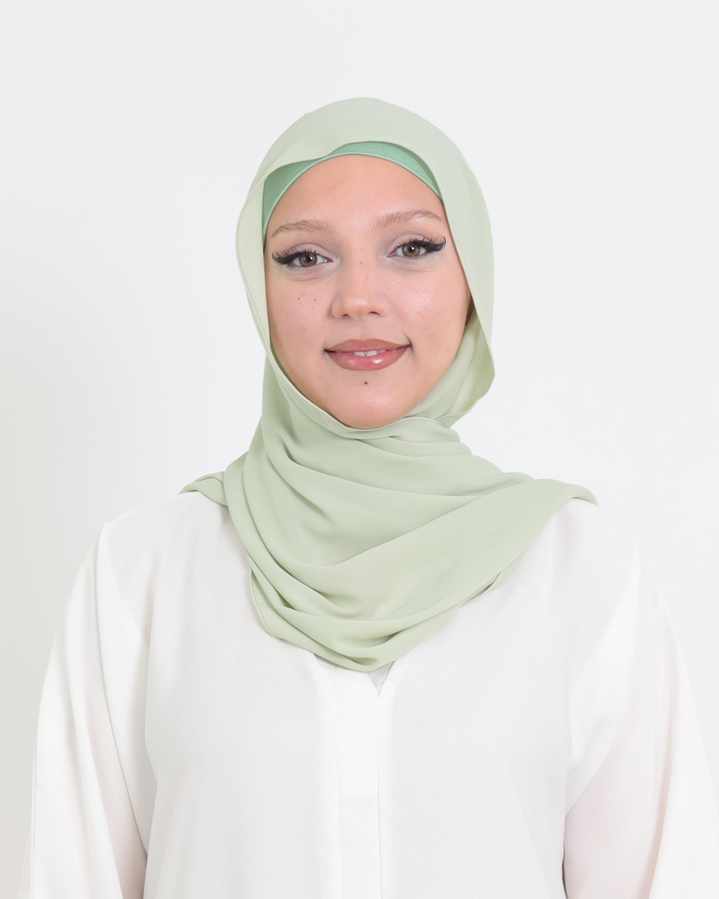 Hijab with cap and integrated magnet - Luxury Chiffon - Pistachio Green - 4