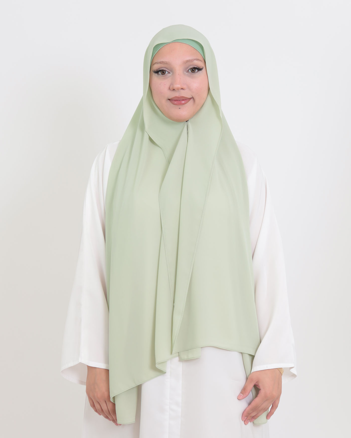 Hijab with cap and integrated magnet - Luxury Chiffon - Pistachio Green - 3