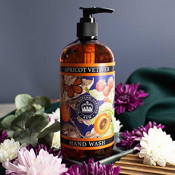 Aprikos & Vetiver Flytande Tvål (500 ml) - Kew Gardens