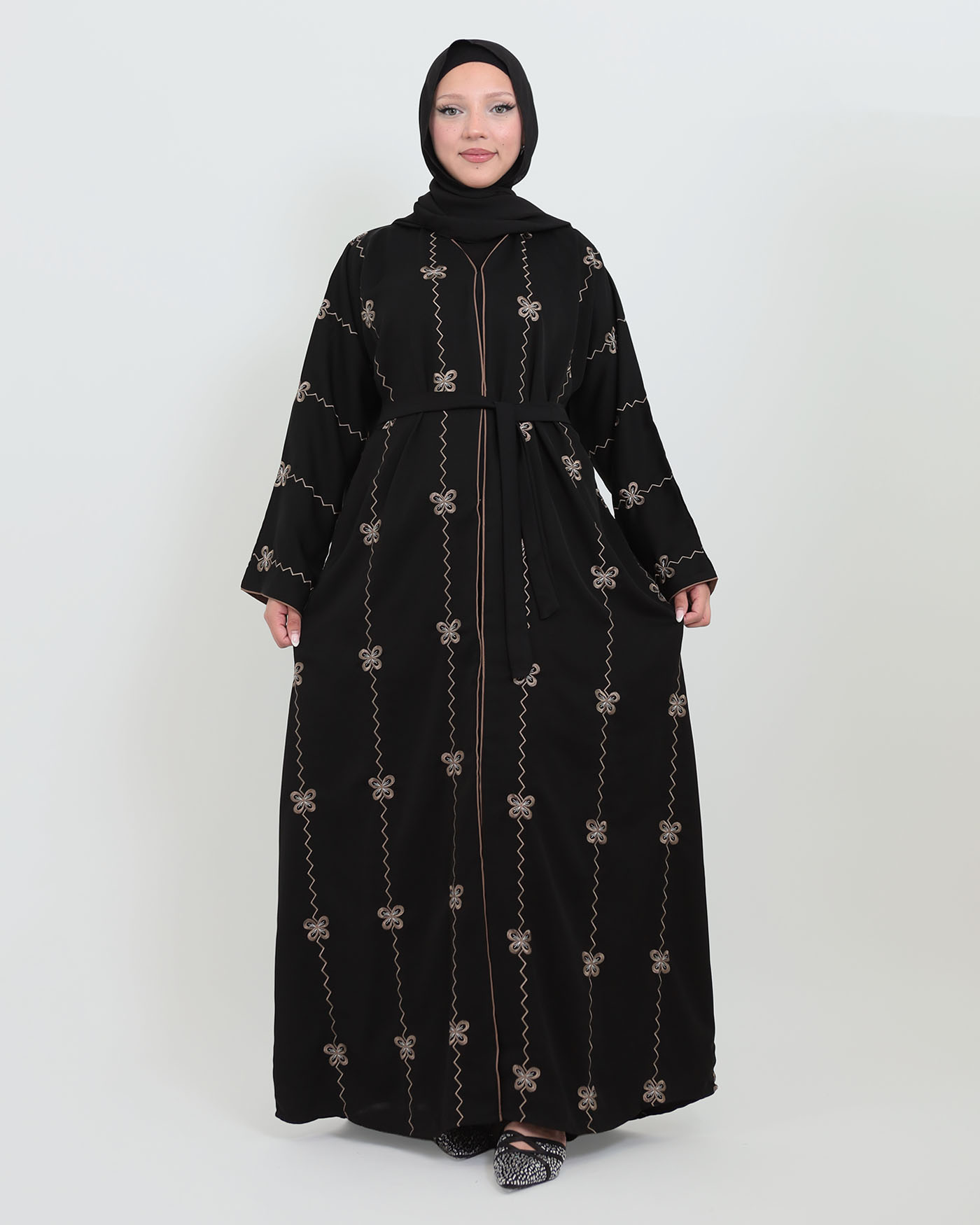 Decorated Abaya in Nida fabric with Hijab - Black - 3