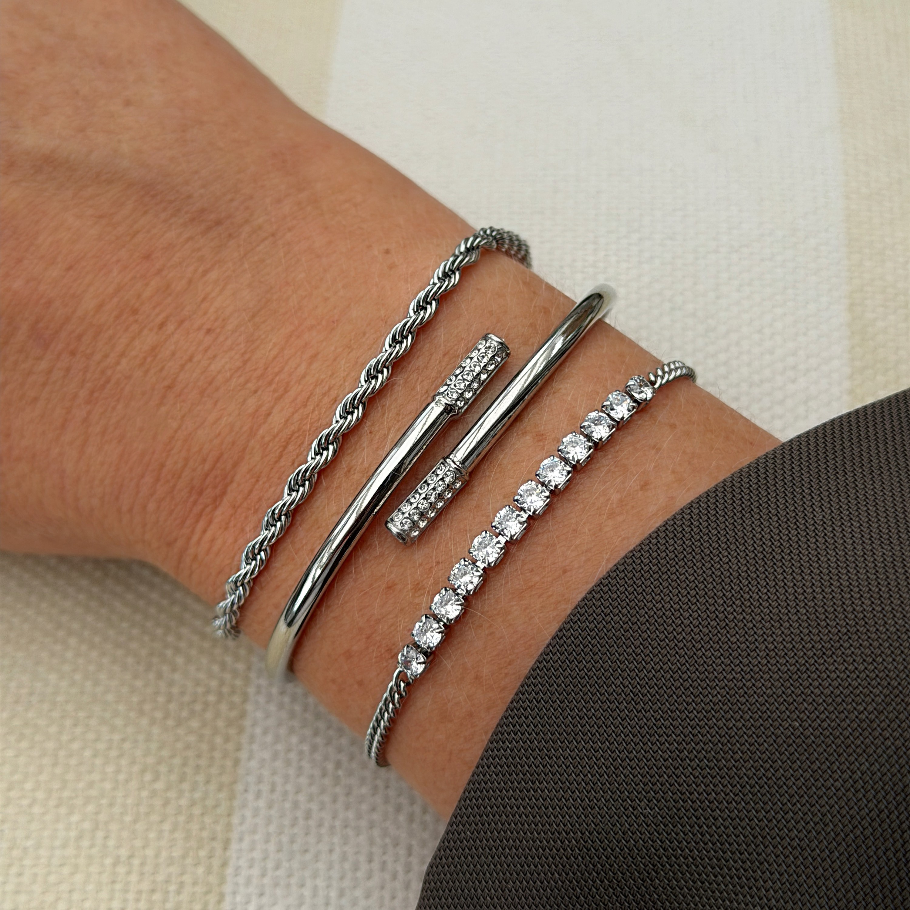 Twist bangle crystal steel - 4