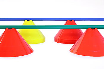 Cone between for cavaletti