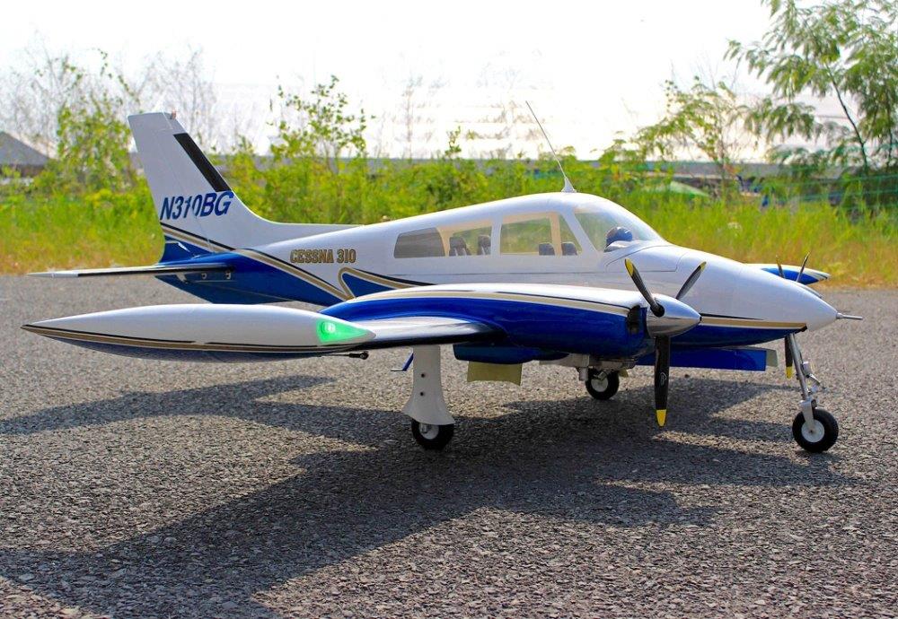 Seagull Giant Cessna 310 Twin Engine 15-20cc 2058mm ARF - 12