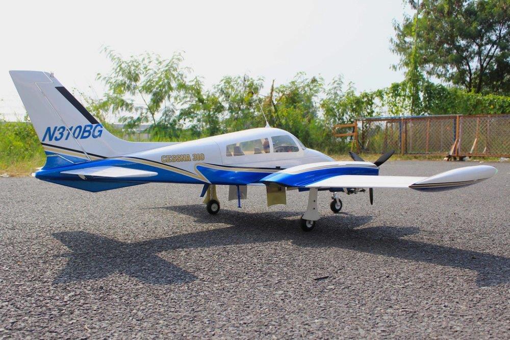 Seagull Giant Cessna 310 Twin Engine 15-20cc 2058mm ARF - 2