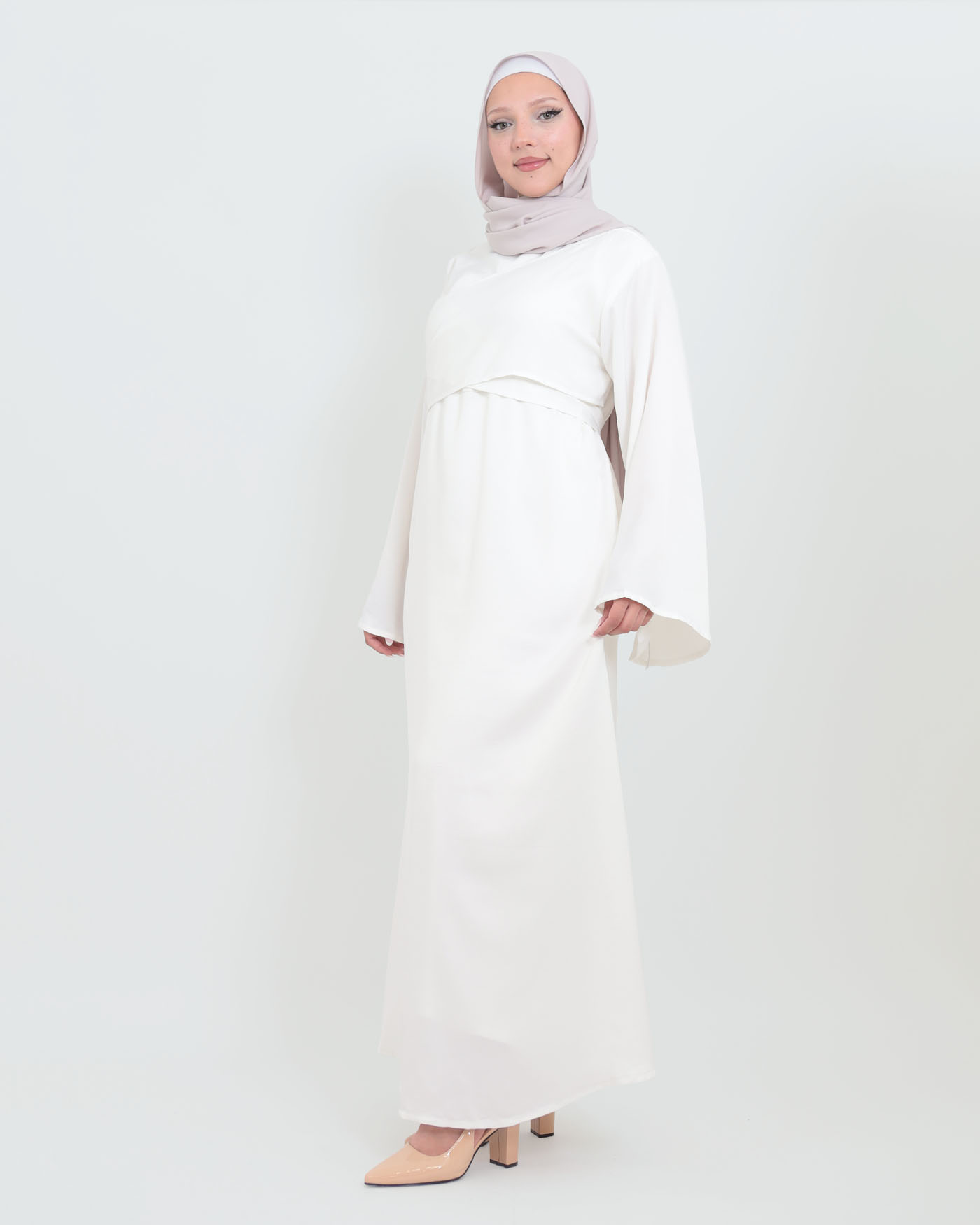 Maxi Dress in Satin - Off-White - 2