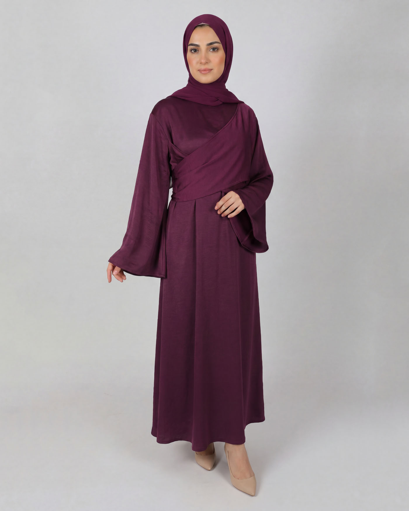 Maxi Dress in Satin - Dark Purple