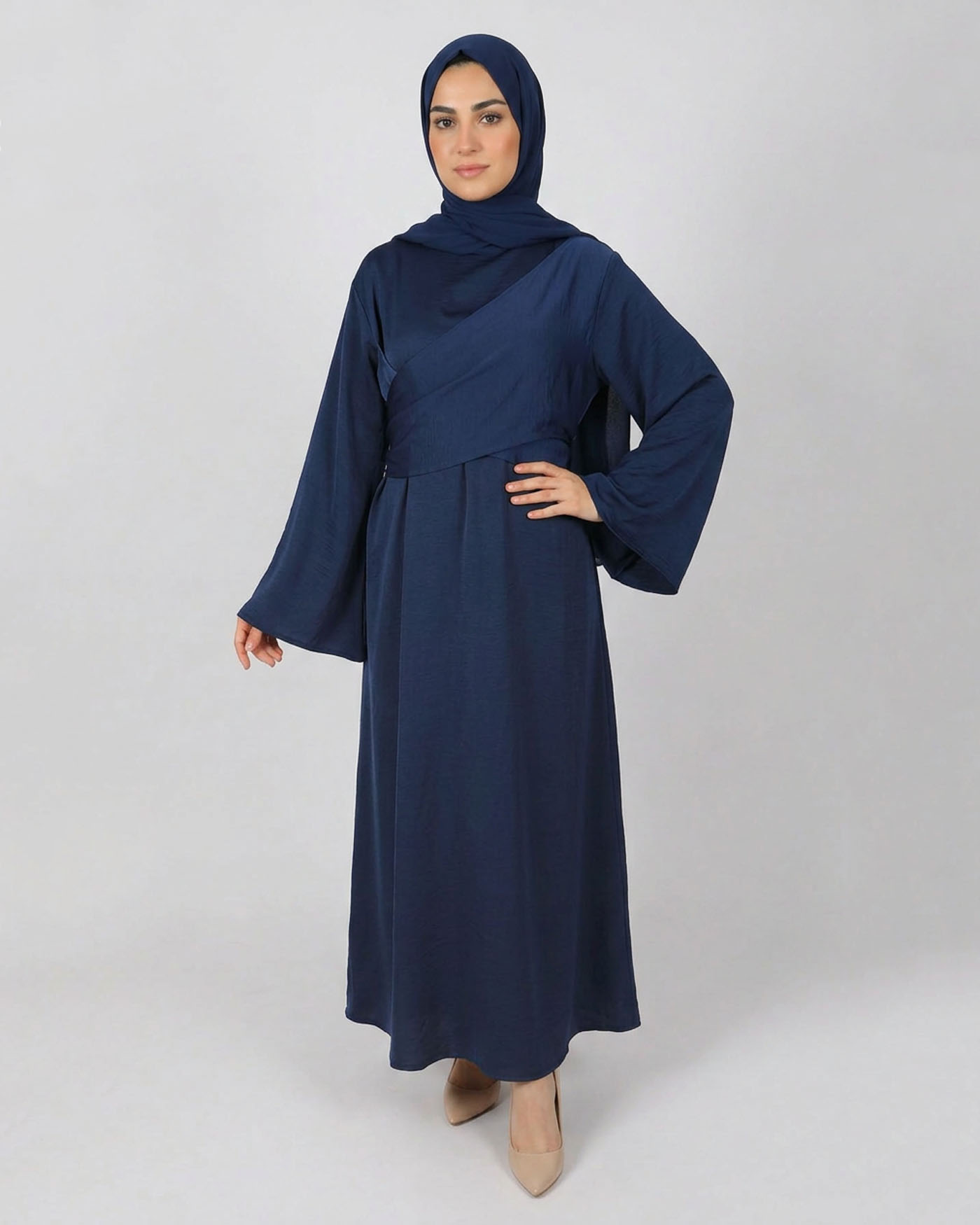 Maxi Dress in Satin - Midnight Blue