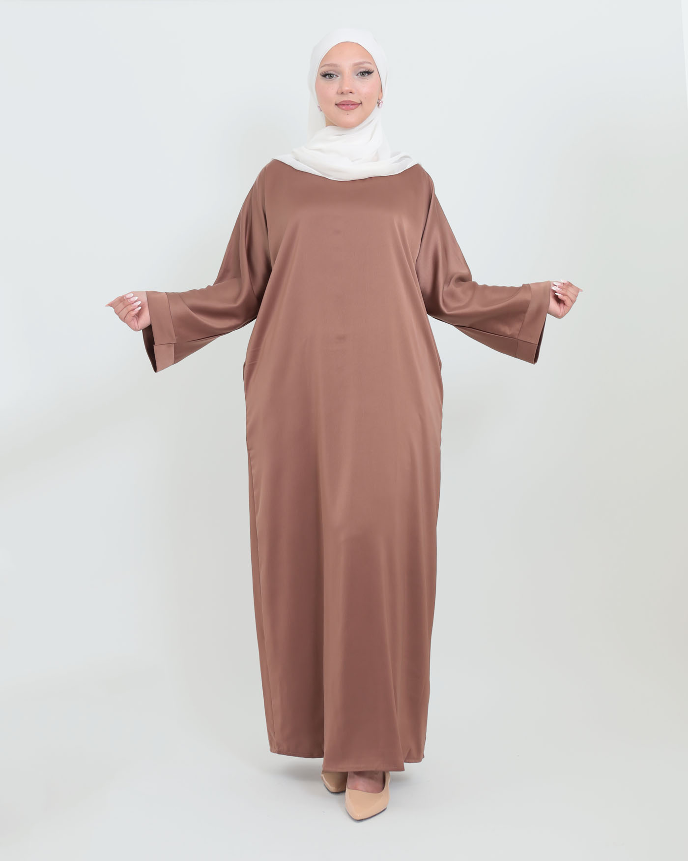 Maxi dress in Crepe fabric - Taupe - 4