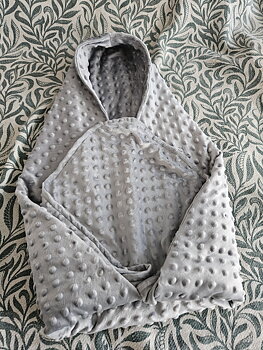Babywrap grå- Färdigsydd