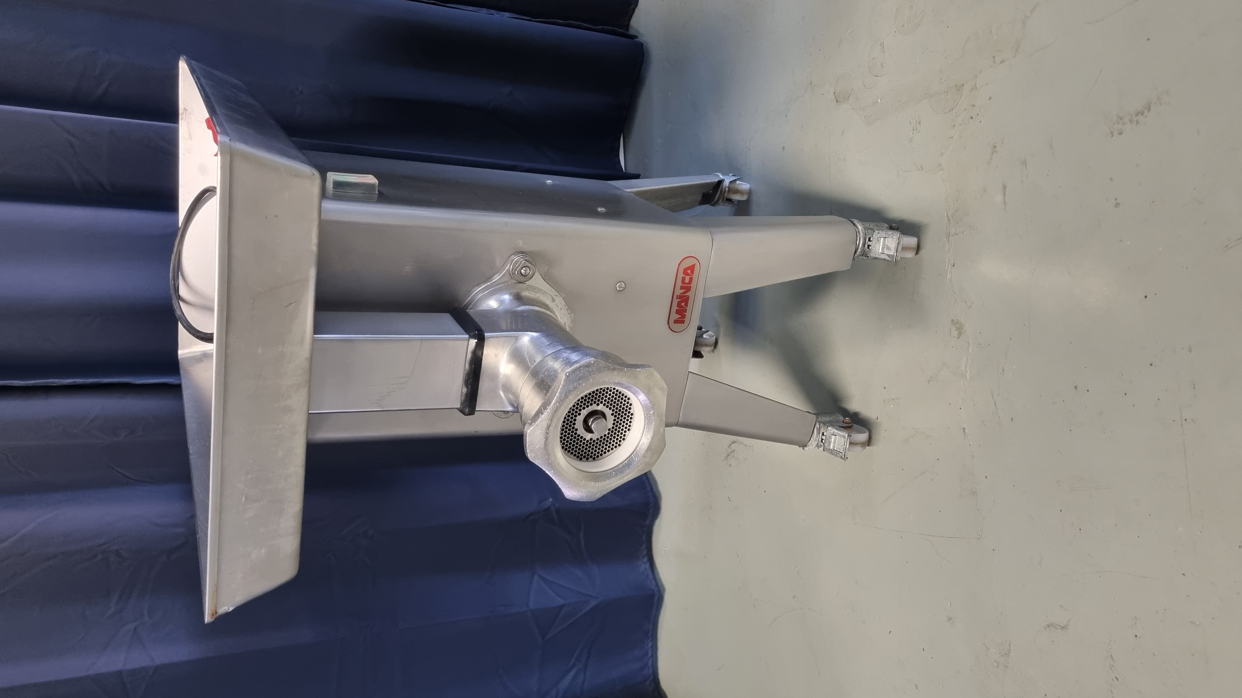 Köttkvarn Mainca PM-114L