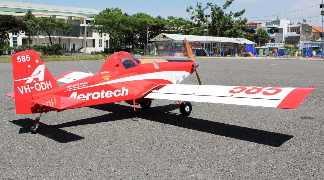 Seagull Air Tractor AT-802A 1/6 300cm ARF 55-60cc Gas - 9