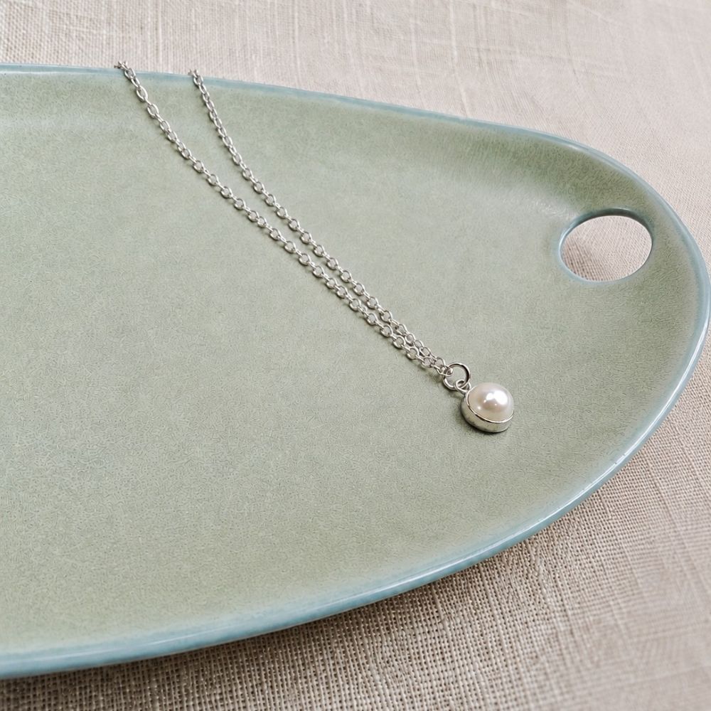 IAMLUND Dew halsband pärla silver