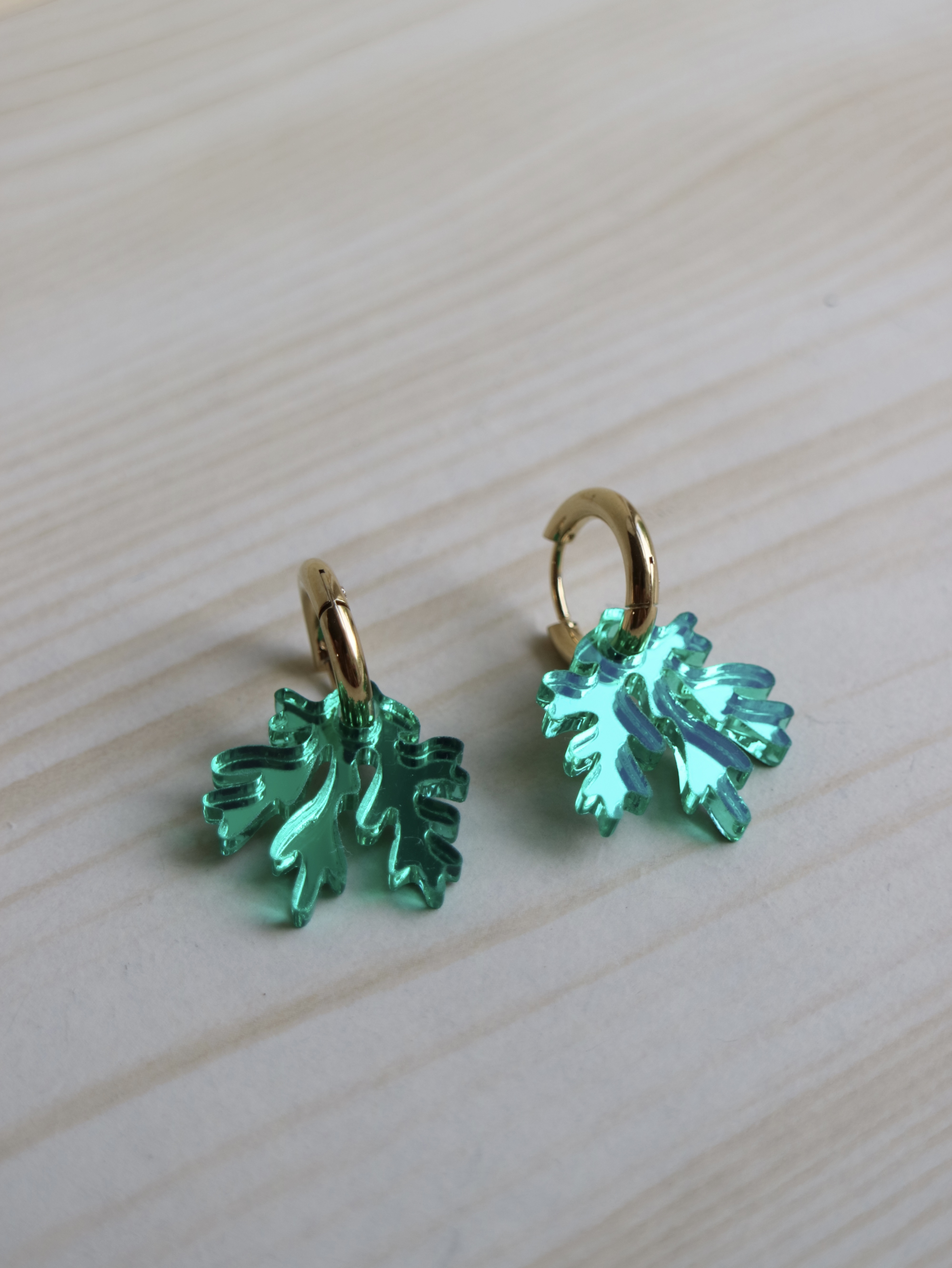 Seaweed mirror green small pendants - 2