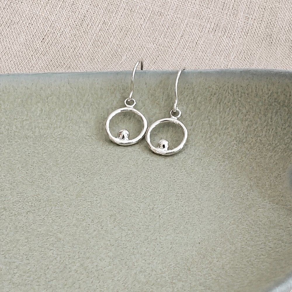 IAMLUND Momentum Mini örhänge silver