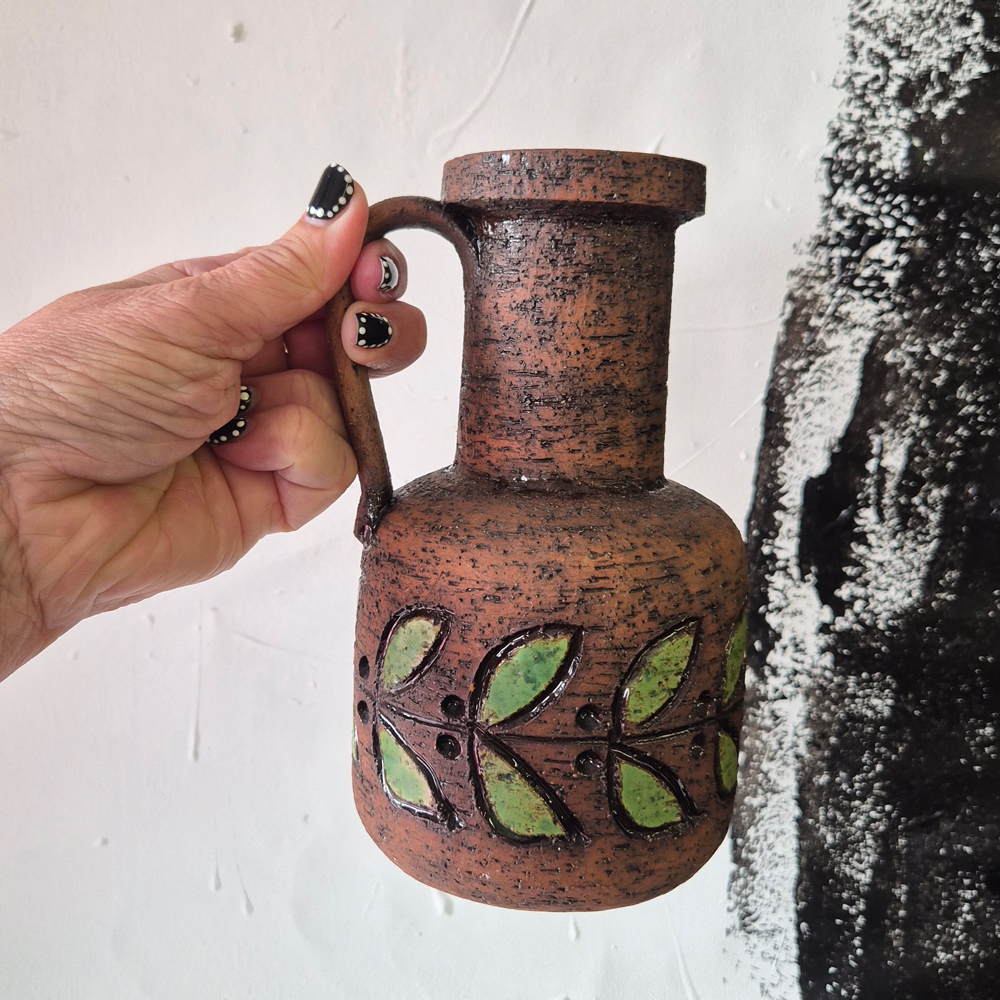 vintage VAS med hänkel, grov brun lera och grön glasyr, Bromma keramik, h  18,5 cm  - 4