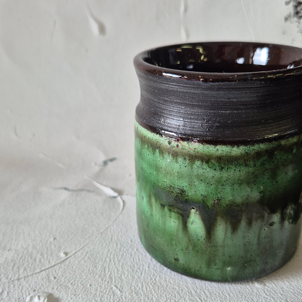vintage VAS/BURK med vacker grön glasyr, Kai Krebs, h 8 cm  - 3