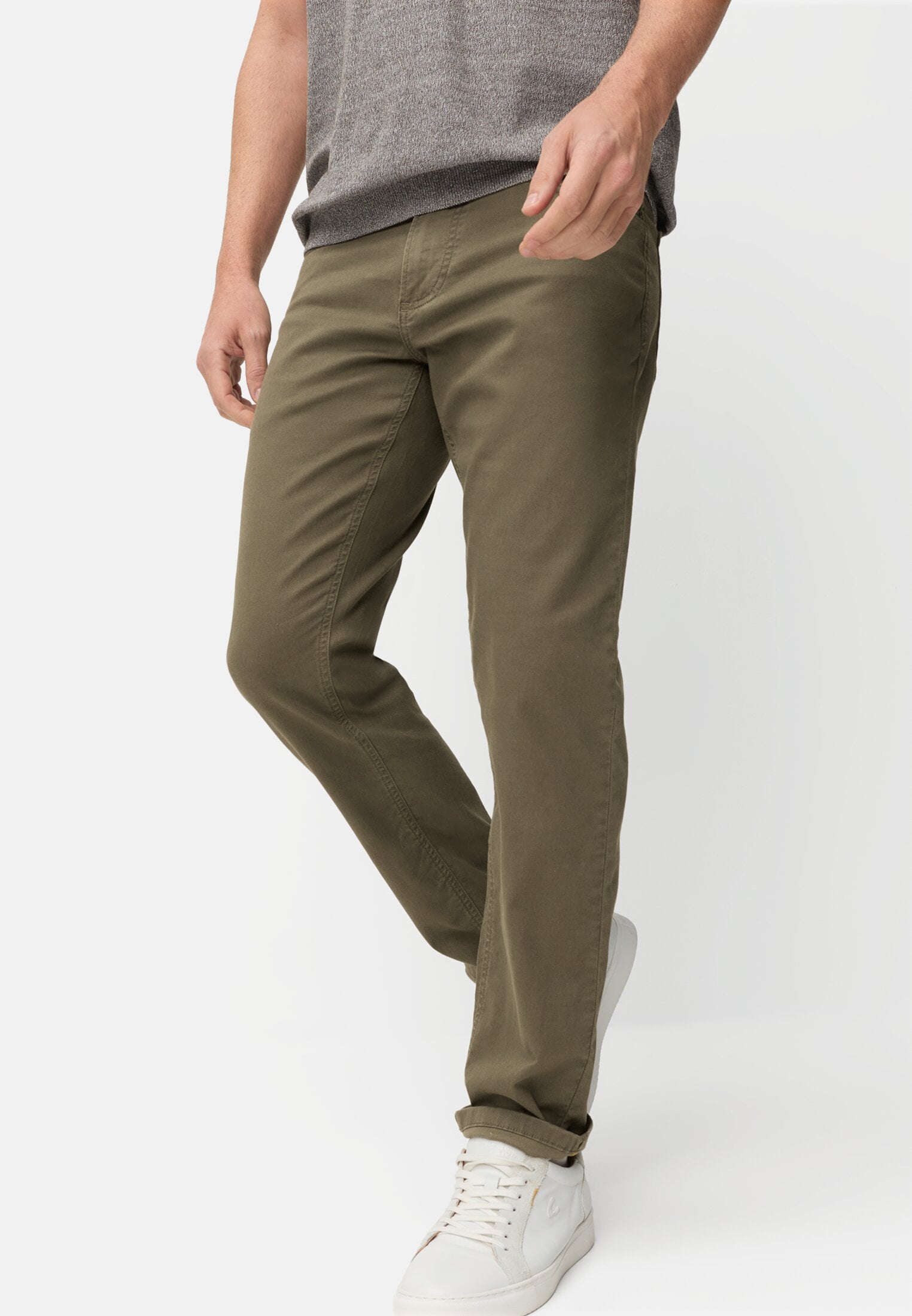 5-Pocket byxor grön från camel active 